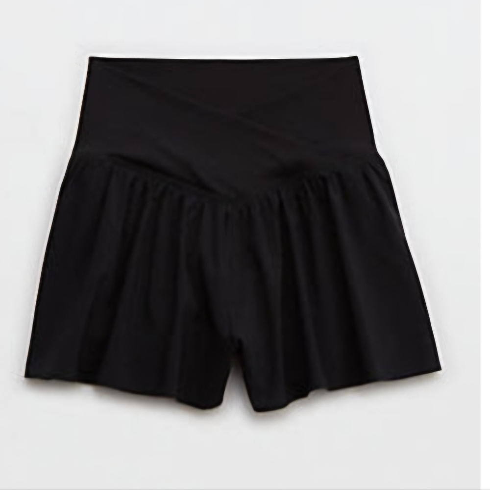 Aerie Offline Real Me Crossover Flowy Short Size Small